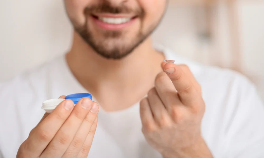 Why Are My Contacts Blurry? How to Fix 5 Common Contact Lens Problems