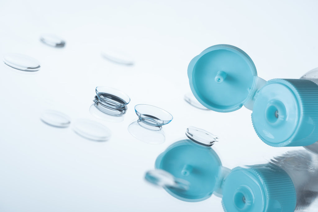 Daily Vs Monthly Contact Lenses : Which is the Best Choice?