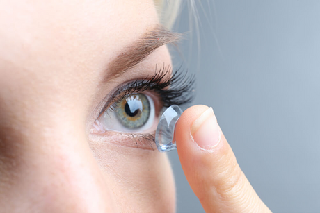 Buying Contact Lenses in the UAE? Here’s the Price Breakdown You Need