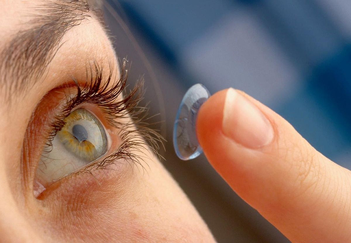 Tips for Perfect Lens Care with Online Contact Lenses